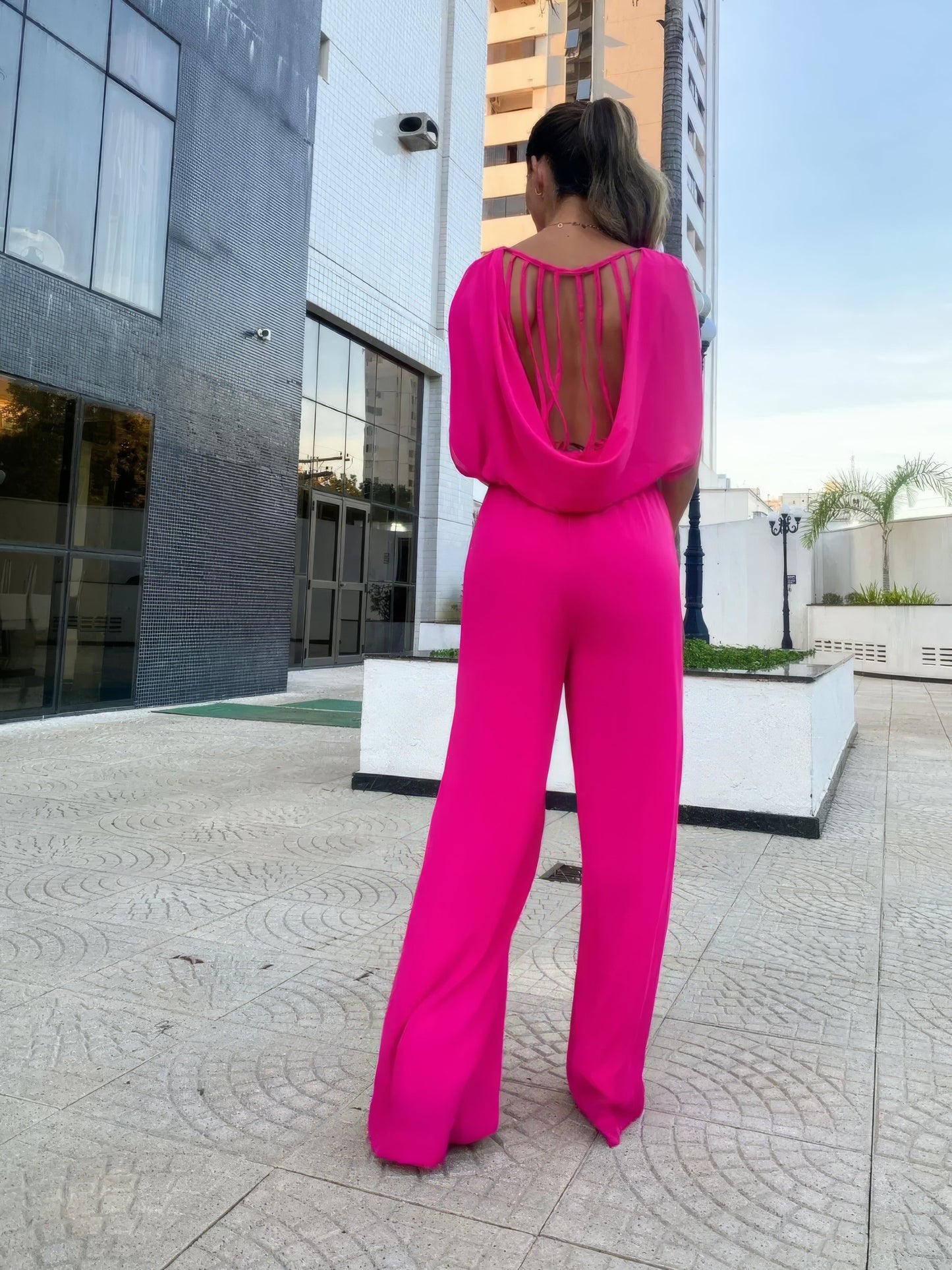 LENTE SALE | Nova Sleeveless Jumpsuit - Elegance in elke stap!